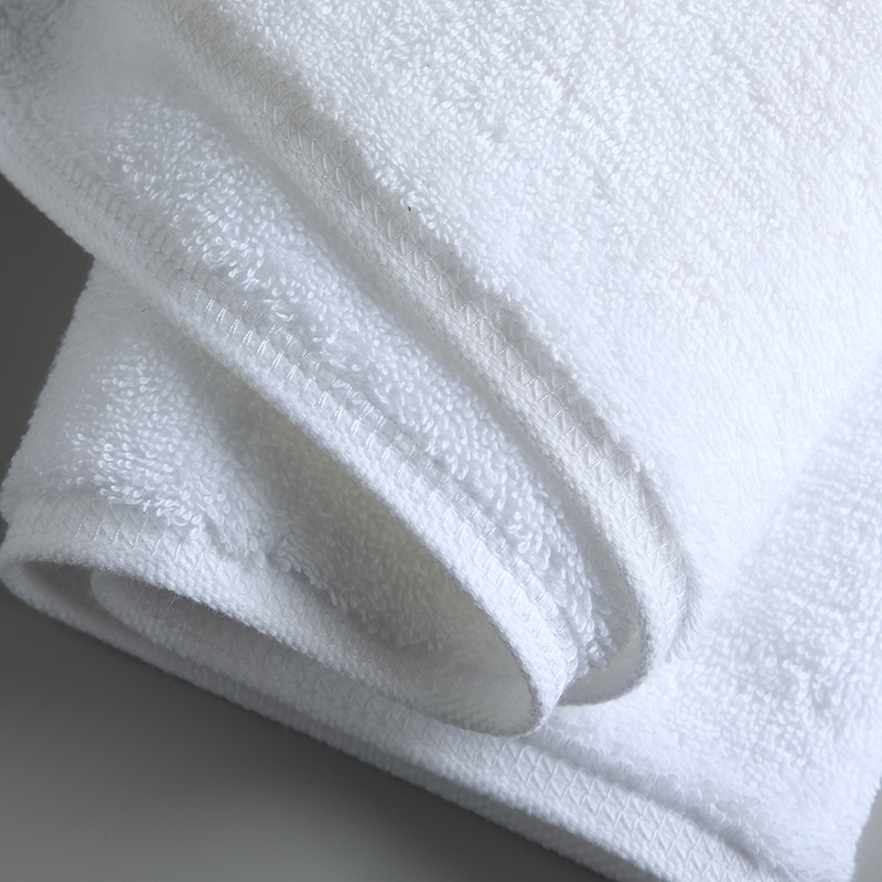 (SET OF 8) WHITE 24 x 50 BATHROOM BODY TOWELS POLY/COTTON 10 LBS GYMS/SPAS