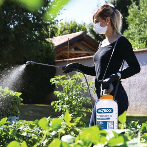 Hozelock 4230 Standard Pressure Sprayer - 5L With Weedkiller Cone