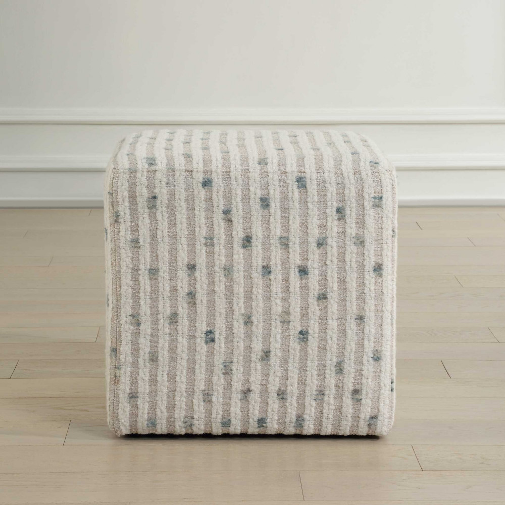 {"pim_id":"208_furn_5611_23914_a0_new_2k","sku":"208_23914","media_type":"media"}