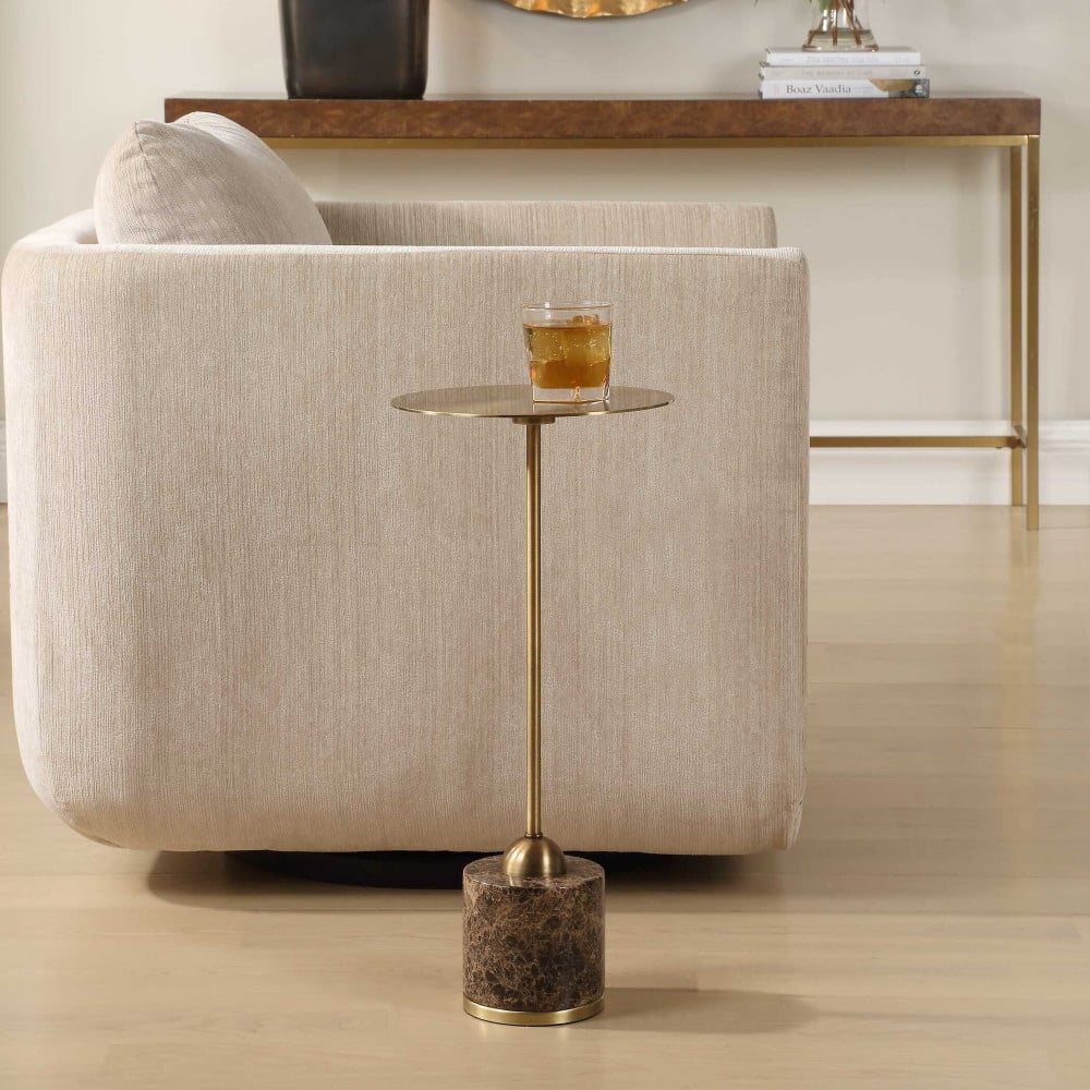 {"pim_id":"208_furn_7517_50185_b_new_2k","sku":"208_50185","media_type":"media"}
