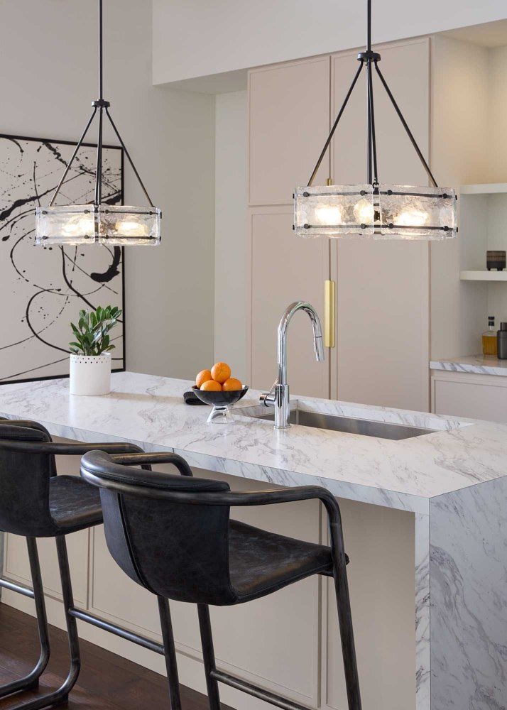 {"pim_id":"70_PROG_Rivera_Kitchen_P400354_31M_Day_LightsOn_Vignette_appshot_1k","sku":"70_P400354-31M","media_type":"media"}