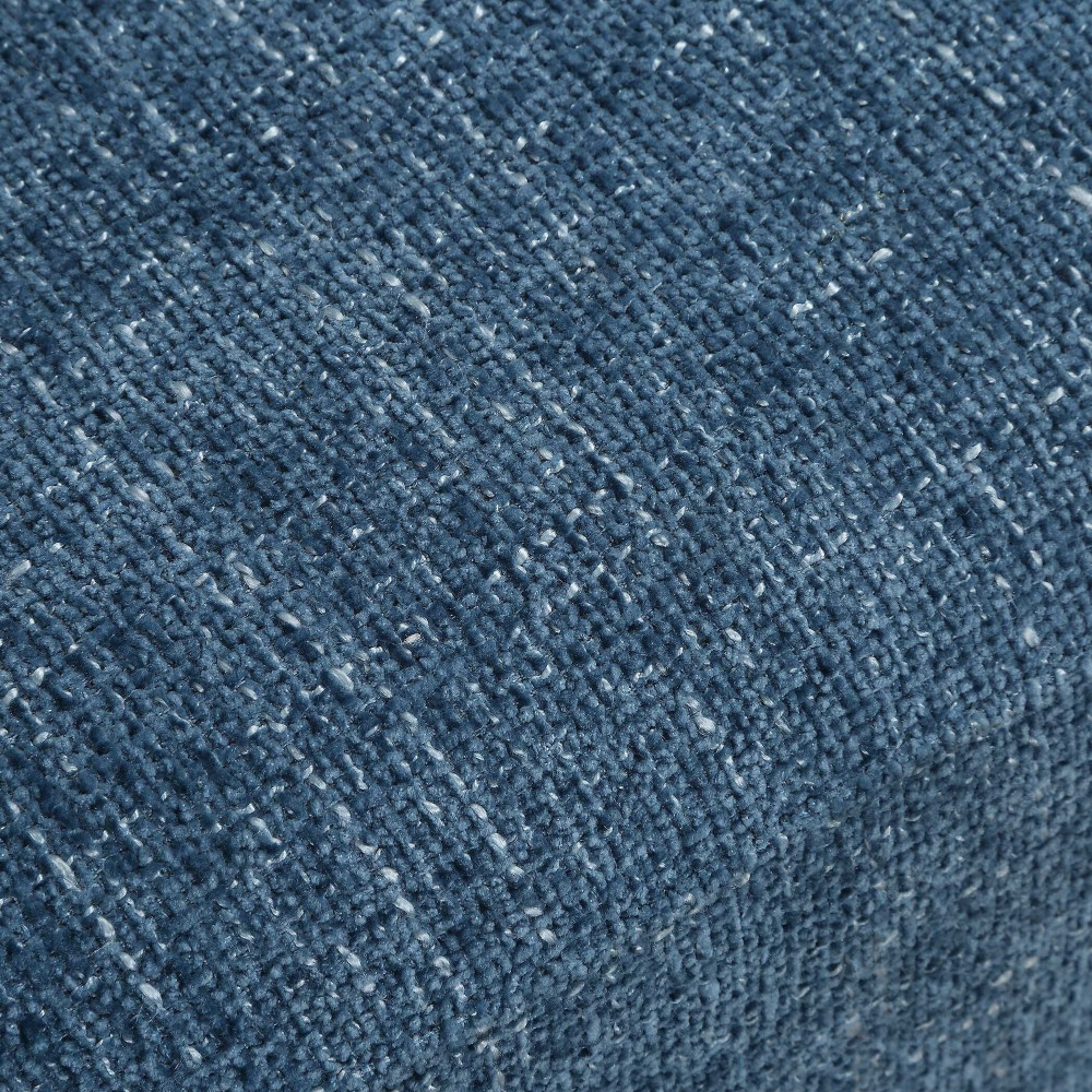 {"pim_id":"208_furn_5615_23918_a6_new_2k","sku":"208_23918","media_type":"media"}