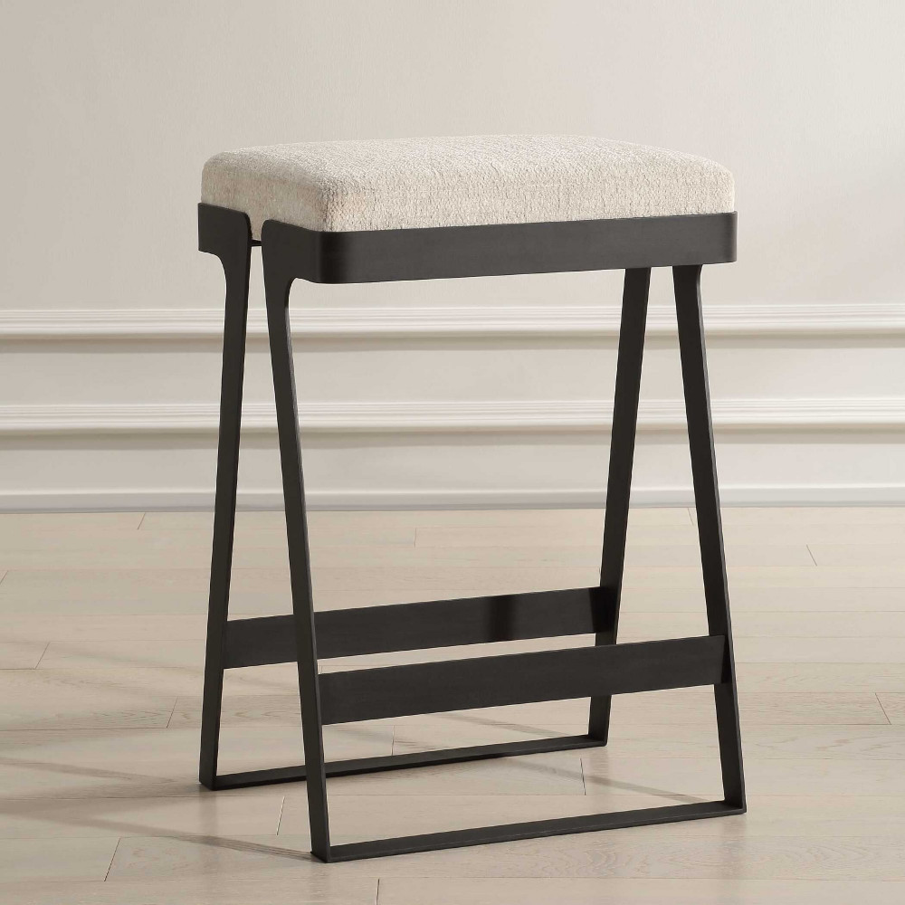 {"pim_id":"208_furn_5449_23875_b_new_2k","sku":"208_23875","media_type":"media"}