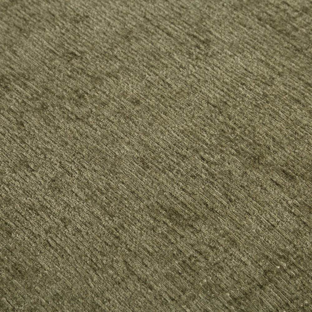 {"pim_id":"208_furn_7468_23924_a4_new_2k","sku":"208_23924","media_type":"media"}