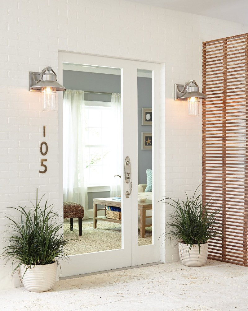 {"pim_id":"2469_boynton_lantern_outdoor_1k","sku":"2469_OL13901PBS","media_type":"media"}