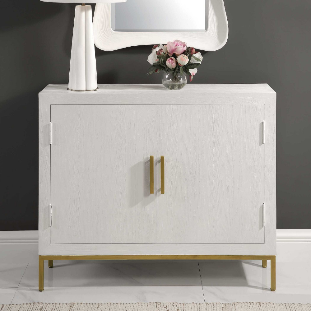 {"pim_id":"208_furn_4507_24013_b_new_2k","sku":"208_24013","media_type":"media"}