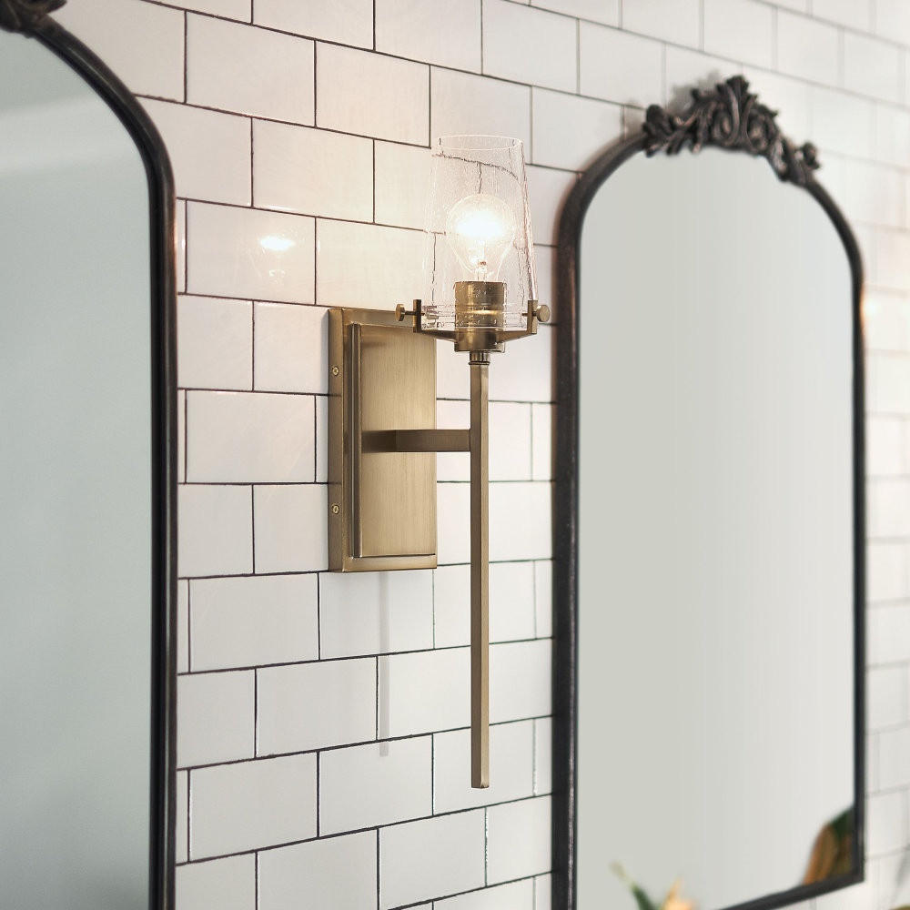 {"pim_id":"147_bathroom_alton_45295cpz_detail_new_1k","sku":"147_45295CPZ","media_type":"media"}