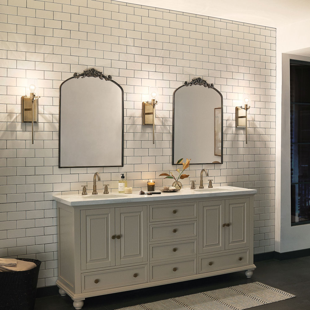 {"pim_id":"147_bathroom_alton_45295cpz_night_new_1k","sku":"147_45295CPZ","media_type":"media"}