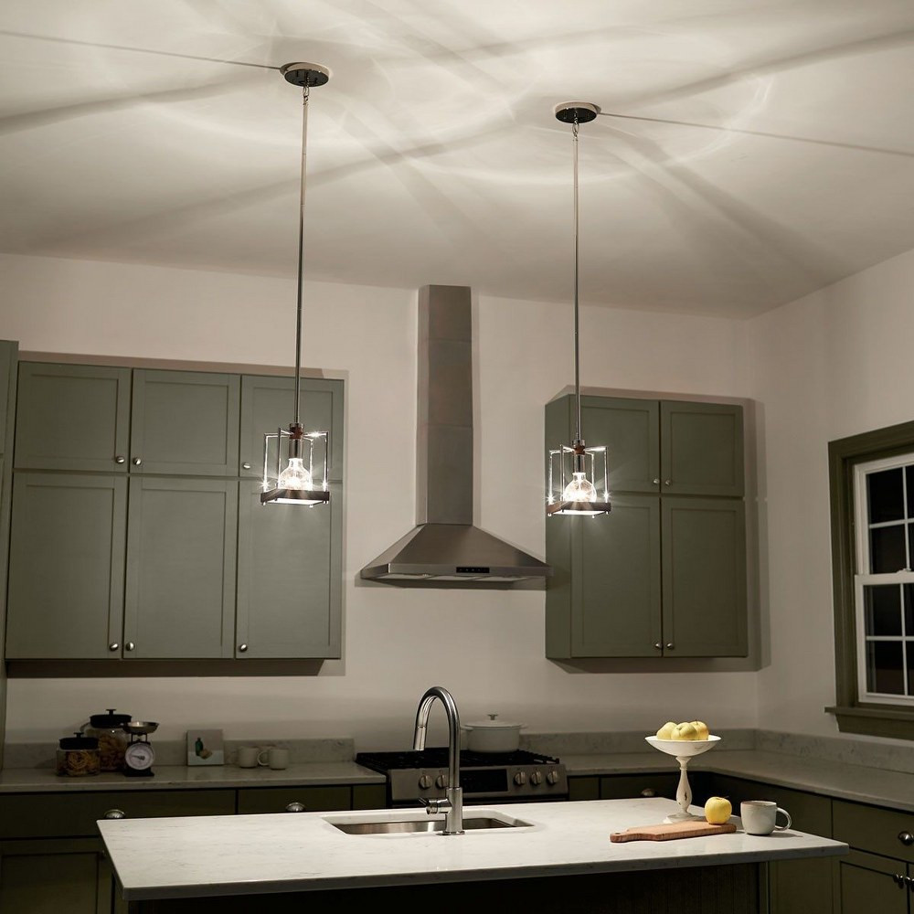 {"pim_id":"147_kitchen_tanis_52093aub_overall_night_1b_1k","sku":"147_52093","media_type":"media"}