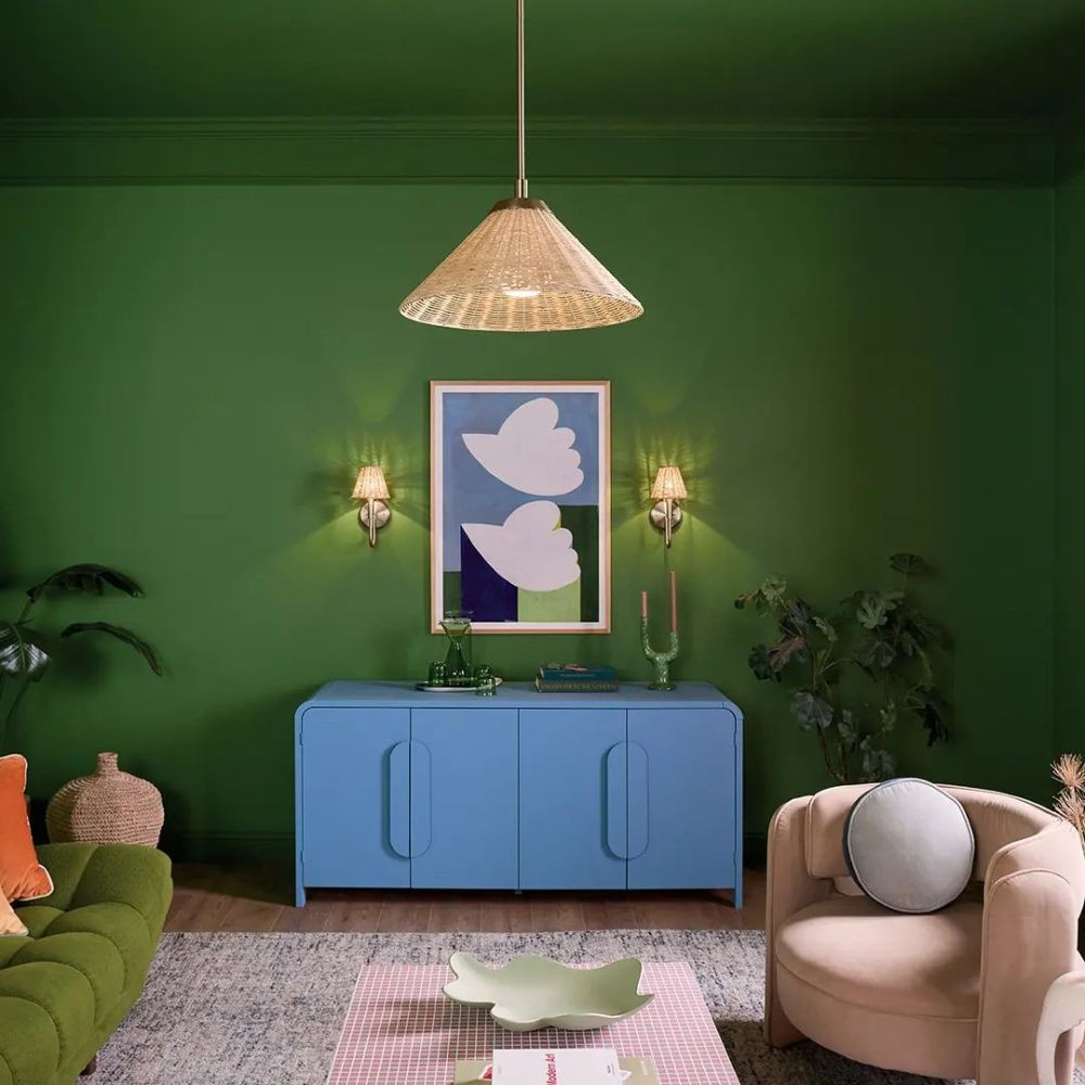{"pim_id":"147_52729cpz_livingroom_bekah_overall_day_v1_1k","sku":"147_52729CPZ","media_type":"media"}