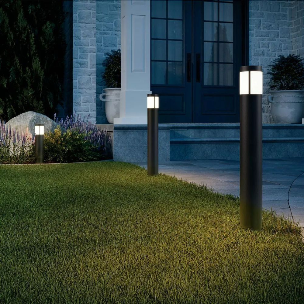 {"pim_id":"147_16265bkt30_landscape_round_bollard_detail_night_v1_1k","sku":"147_16265BKT30","media_type":"media"}