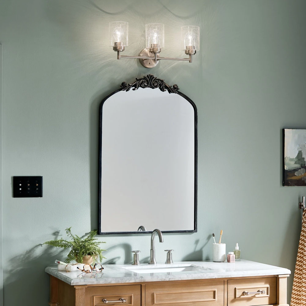 {"pim_id":"147_bathroom_winslow_45886ni_overall_day_1b_v1_1k","sku":"147_45886","media_type":"media"}
