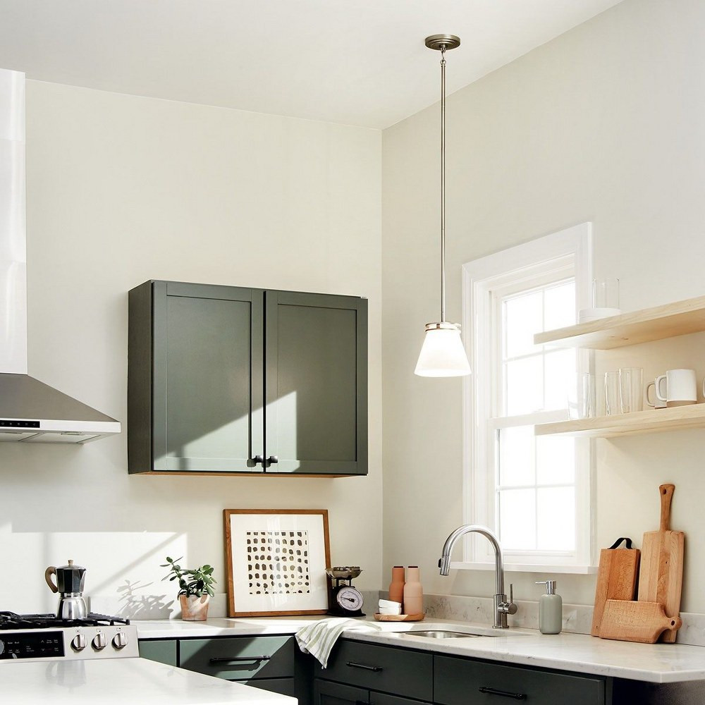 {"pim_id":"147_kitchen_hendrik_1687ni_overall_day_1b_1k","sku":"147_1687","media_type":"media"}