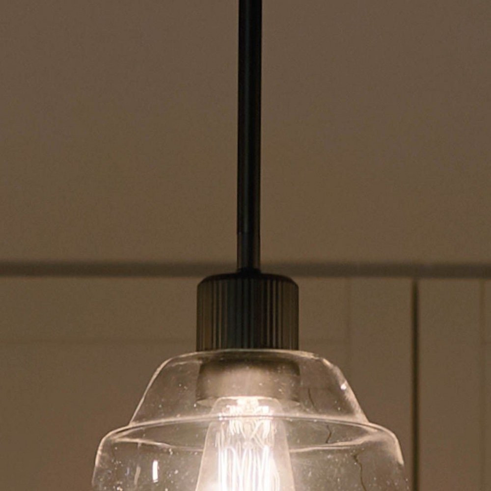 {"pim_id":"147_52405bk_kitchen_eastmont_overall_night_1b_lifestyledetail_additonalprodcrop_1k","sku":"147_52405","media_type":"media"}