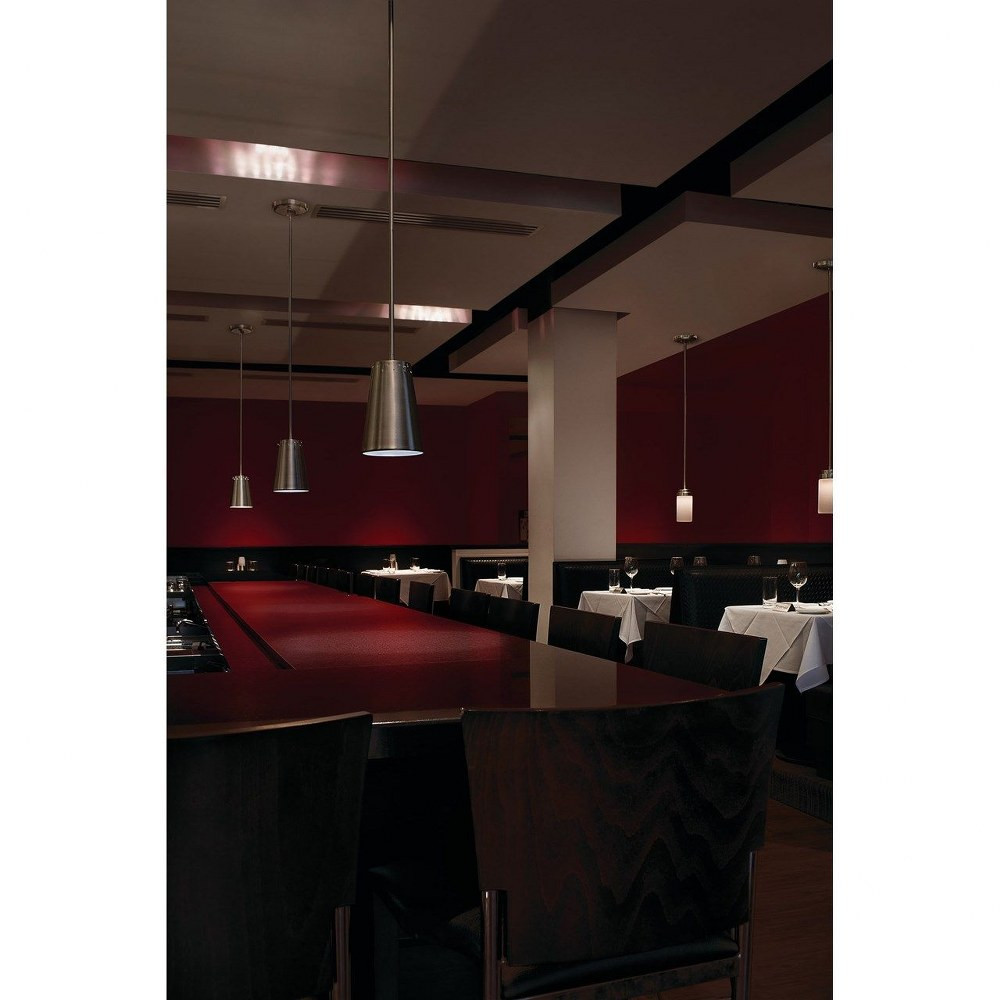 {"pim_id":"147_restaurant_11314niled_11252niled_overall_1k","sku":"147_11314NILED","media_type":"media"}