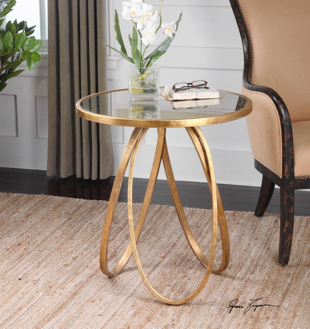 {"pim_id":"208_furn_1065_24410_a_new_2k","sku":"208_24410","media_type":"media"}
