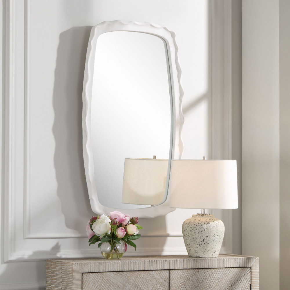 {"pim_id":"208_09966_a_beauty_angle_new_2k","sku":"208_09966","media_type":"media"}