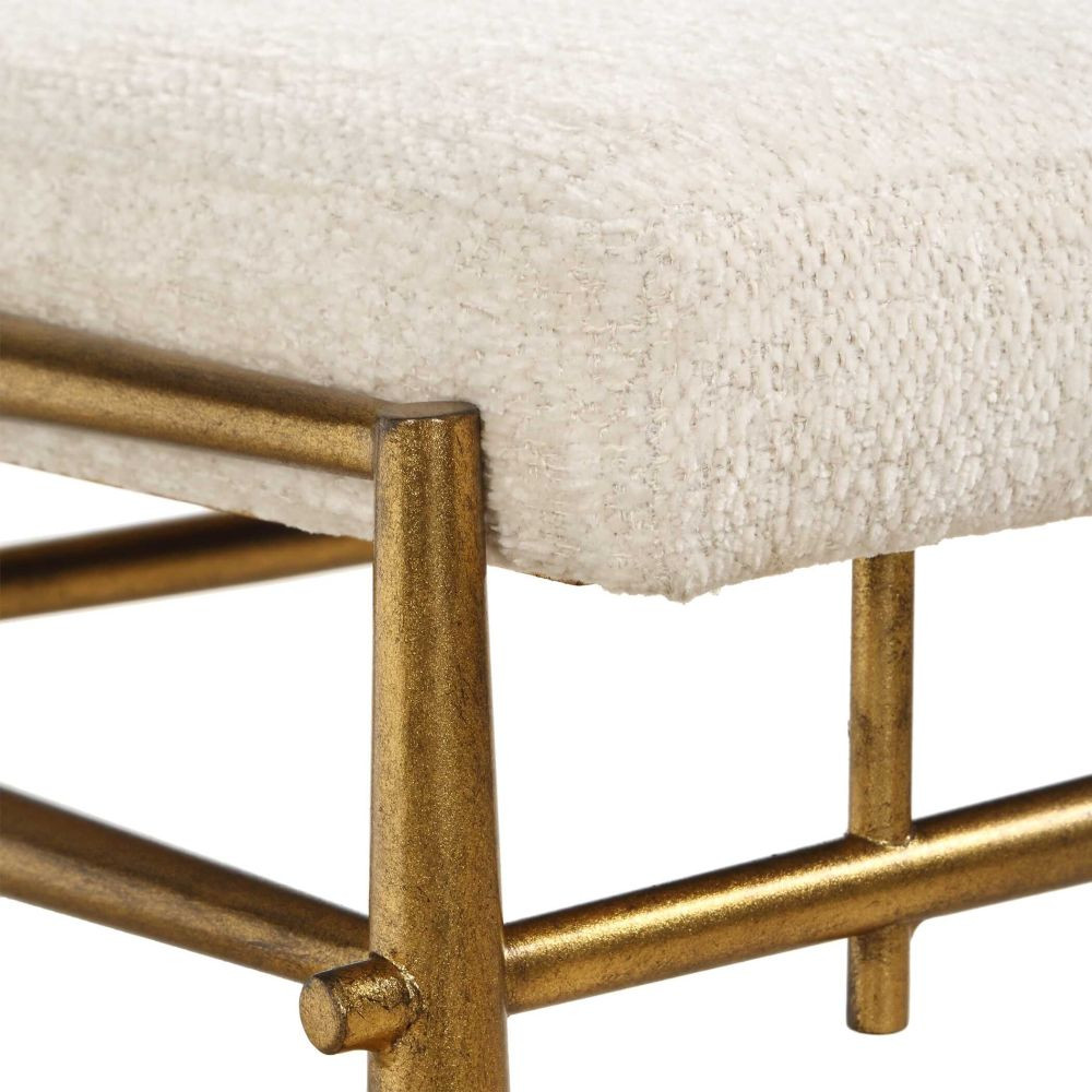 {"pim_id":"208_furn_7907_53039_a4_new_1k","sku":"208_53039","media_type":"media"}