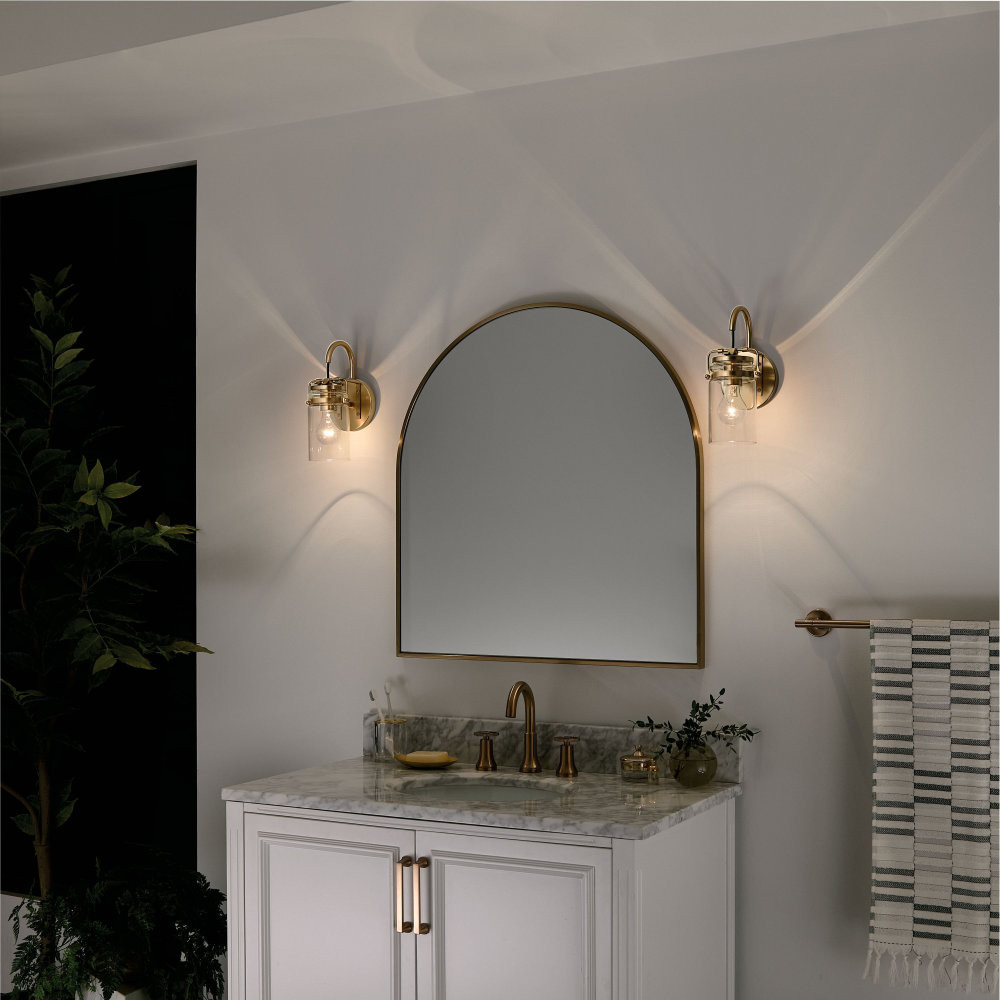{"pim_id":"147_bathroom_brinley_45576cpz_overall_night_1b_v1_1k","sku":"147_45576","media_type":"media"}