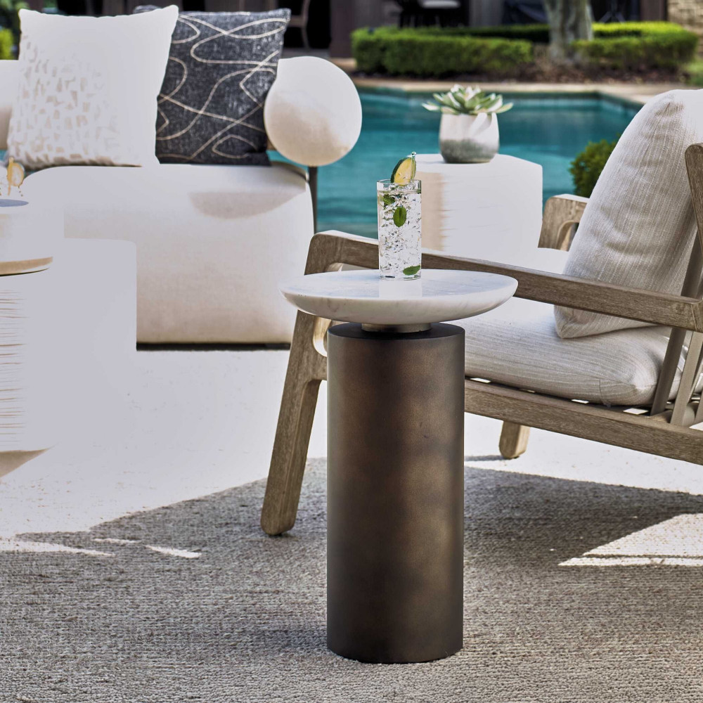 {"pim_id":"208_furn_7543_50218_b_new_2k","sku":"208_50218","media_type":"media"}