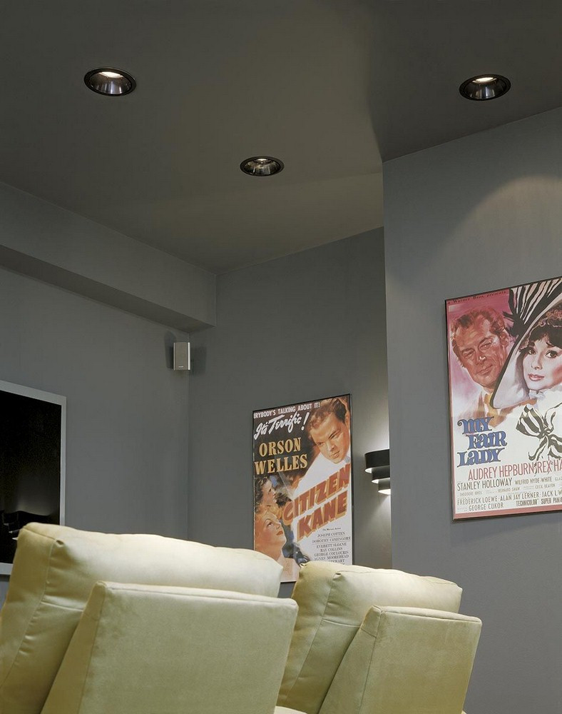 {"pim_id":"70_HOMETHEATER_recessed_1k","sku":"70_P7103-30","media_type":"media"}