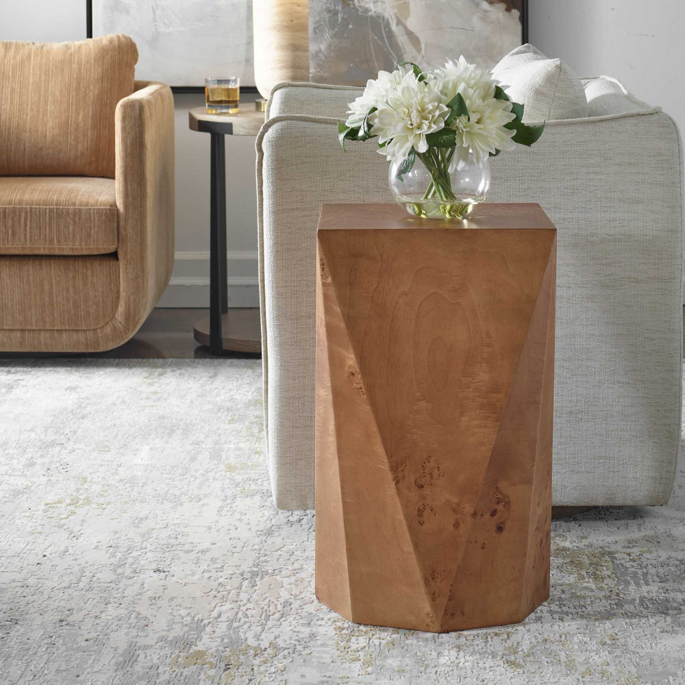 {"pim_id":"208_FURN_5379_50079_B_new_2k","sku":"208_50079","media_type":"media"}
