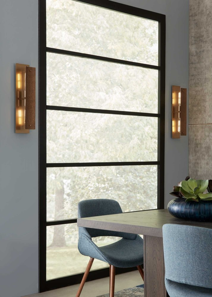 {"pim_id":"70_PROG_Lusail_DiningRoom_P710122_205_Day_LightsOn_Vignette_appshot_1k","sku":"70_P710122-205","media_type":"media"}