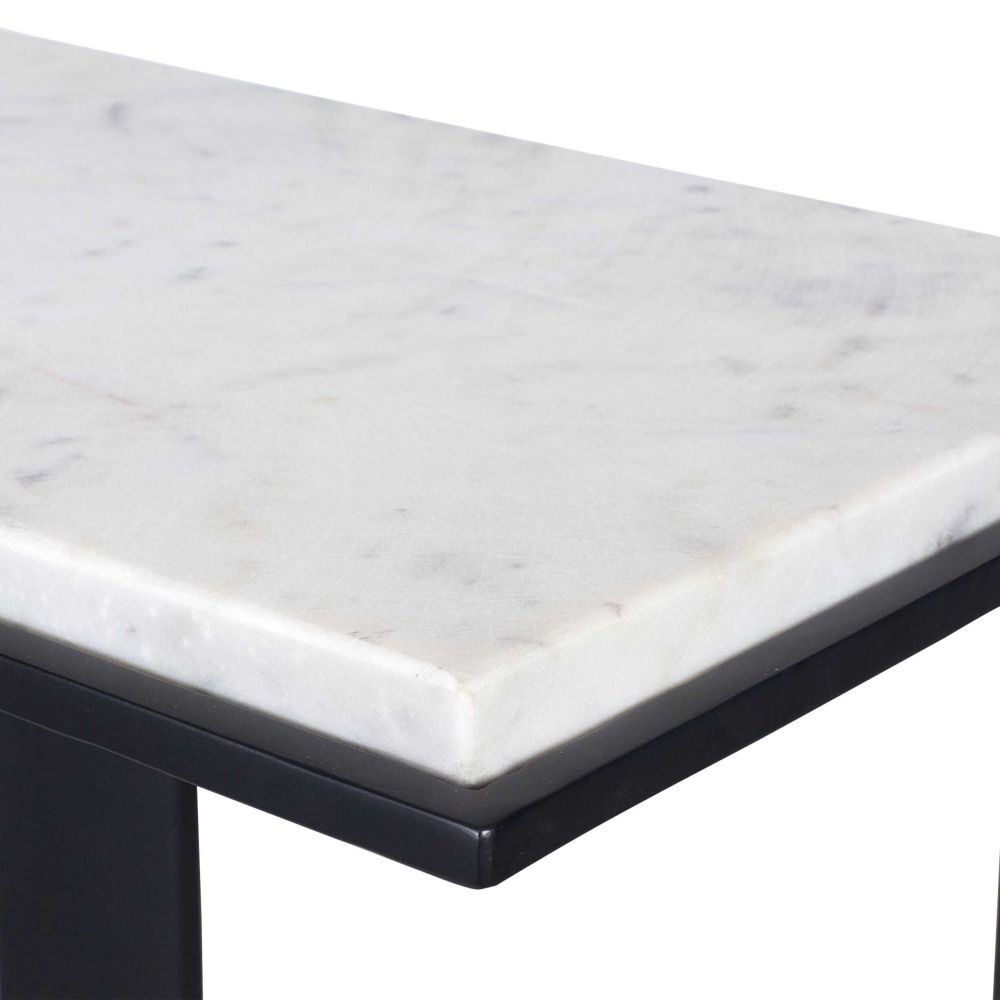 {"pim_id":"208_furn_5613_50136_a6_new_1k","sku":"208_50136","media_type":"media"}