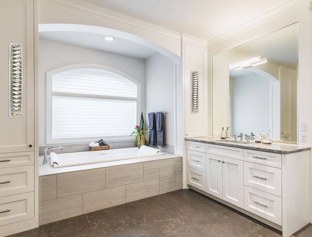 {"pim_id":"390_3501w24c_01_new_1k","sku":"390_3501w24c","media_type":"media"}