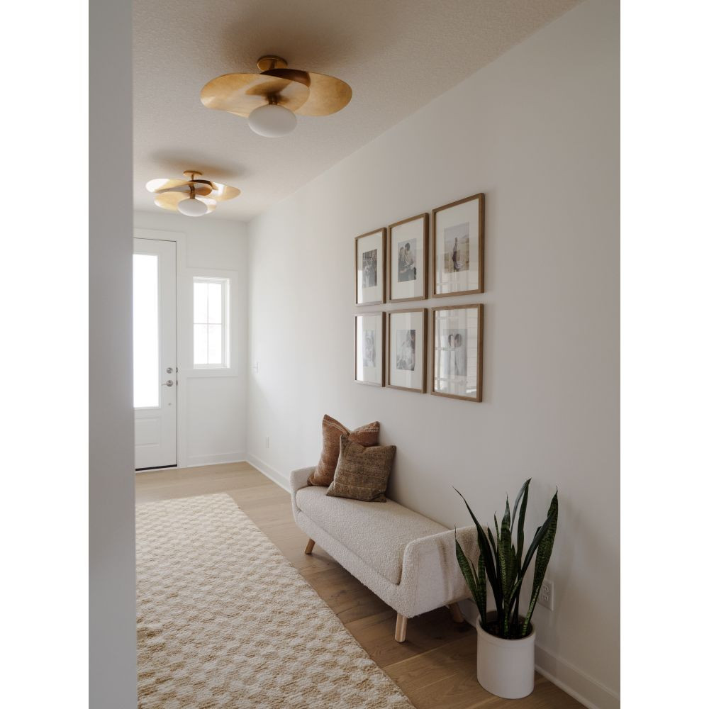 {"pim_id":"735_allida_h801701_vgl_design_heena_gardner_homebyheena_2_v1_1k","sku":"735_H801701-VGL","media_type":"media"}