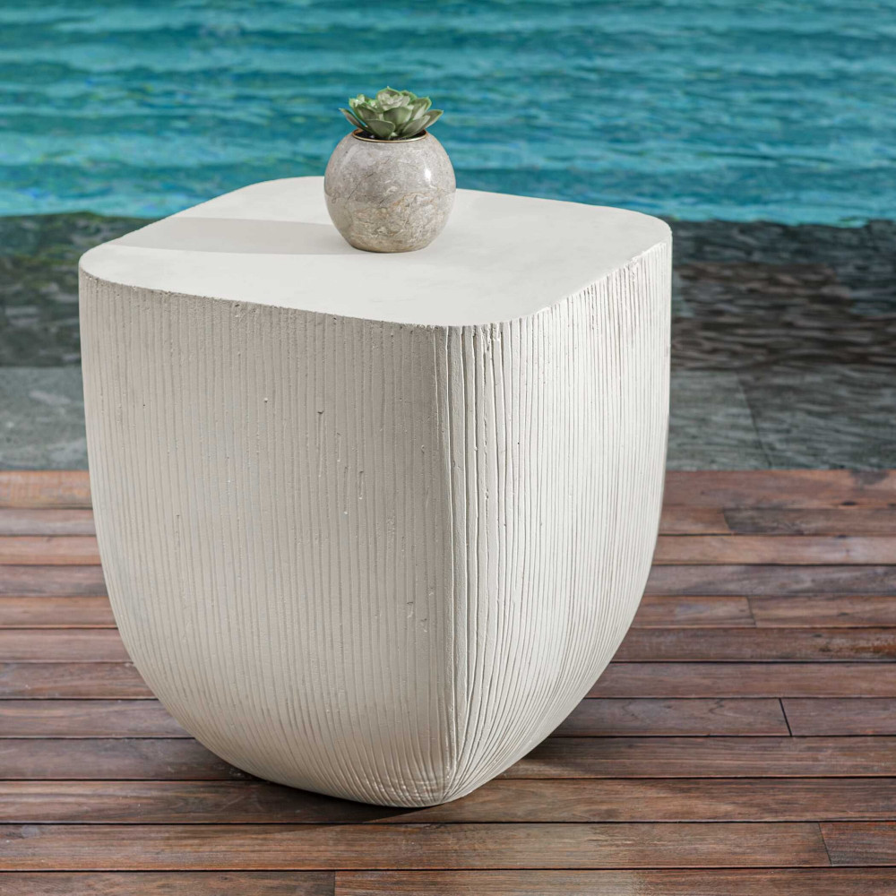 {"pim_id":"208_furn_7571_50236_a1_new_2k","sku":"208_50236","media_type":"media"}