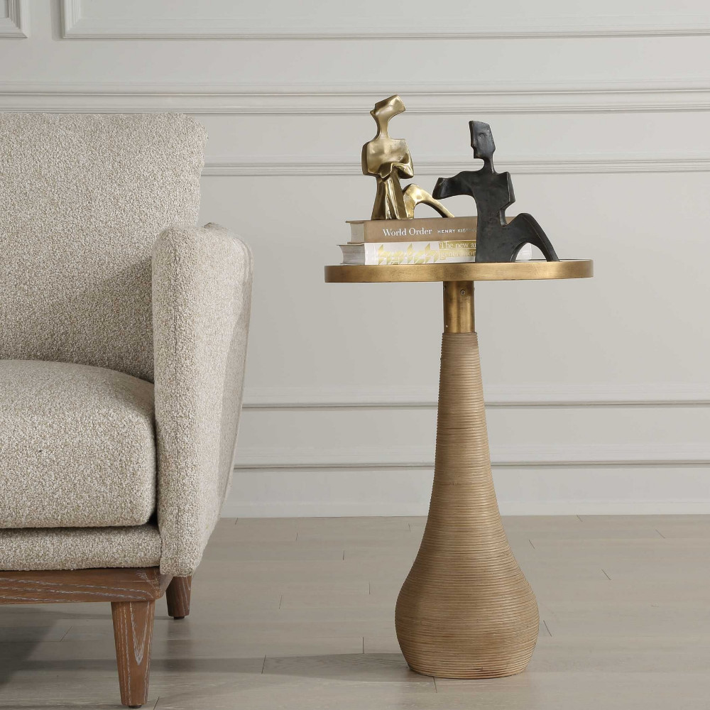 {"pim_id":"208_furn_4582_24392_b_new_2k","sku":"208_24392","media_type":"media"}