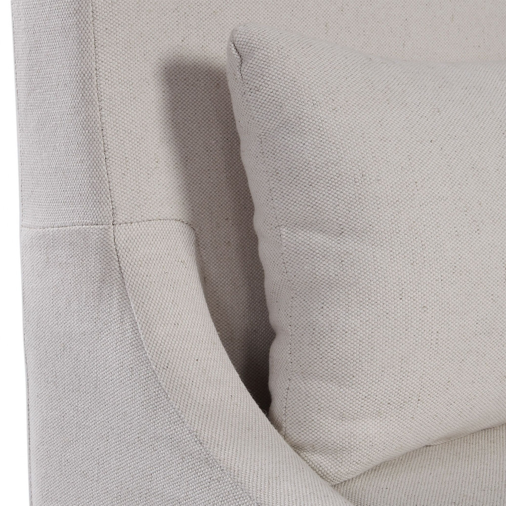 {"pim_id":"208_furn_2747_23493_a3_new_2k","sku":"208_23493","media_type":"media"}