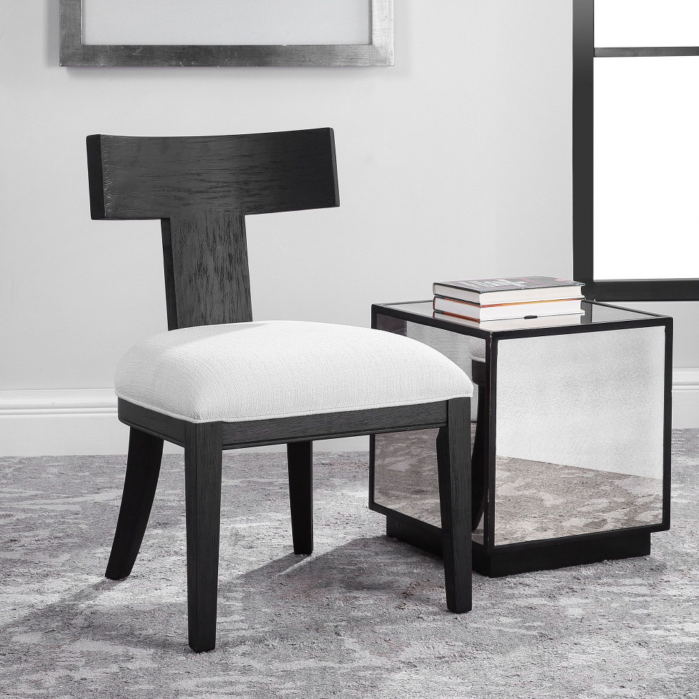 {"pim_id":"208_furn_3151_23533_a2_new_2k","sku":"208_23533","media_type":"media"}