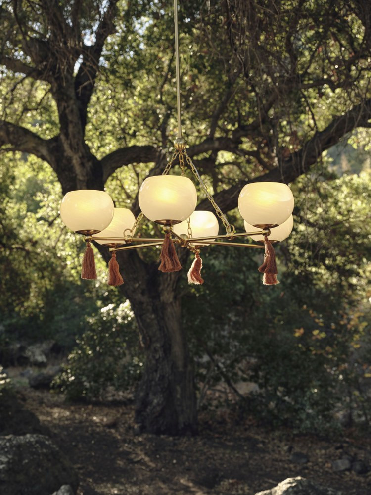 {"pim_id":"735_Niya_H1039806_AGB_Design_Mandy_Cheng_mandychengdesign_Photo_Madeline_Tolle_madelinetolle_2_new_1k","sku":"735_H1039806-AGB","media_type":"media"}