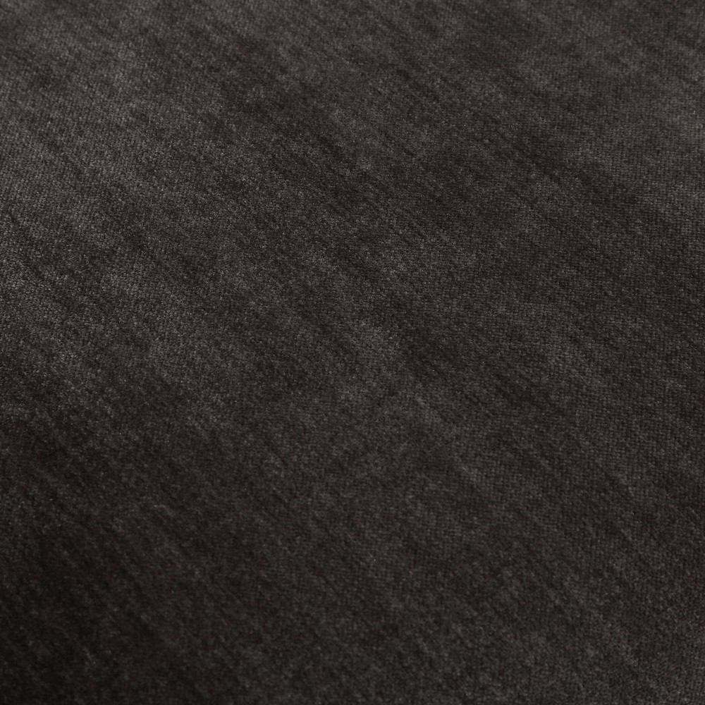 {"pim_id":"208_furn_5610_23915_a3_new_2k","sku":"208_23915","media_type":"media"}