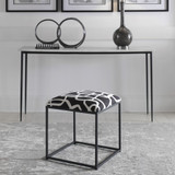 {"pim_id":"208_furn_3836_23690_b_new_2k","sku":"208_23690","media_type":"media"}