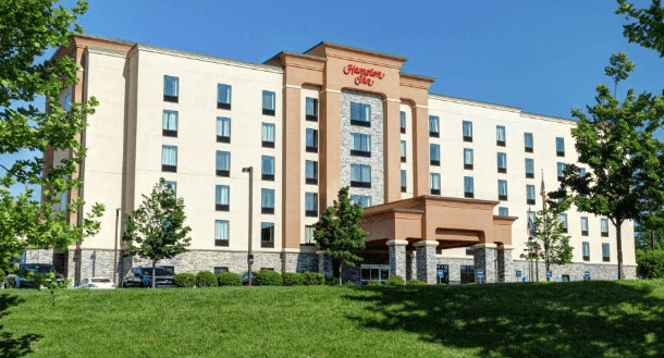 image of hampton inn