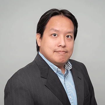 headshot of Steve Chen