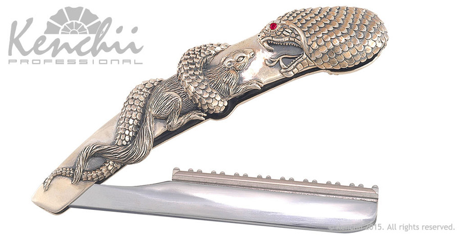 Kenchii Charmer Cobra razor front view.