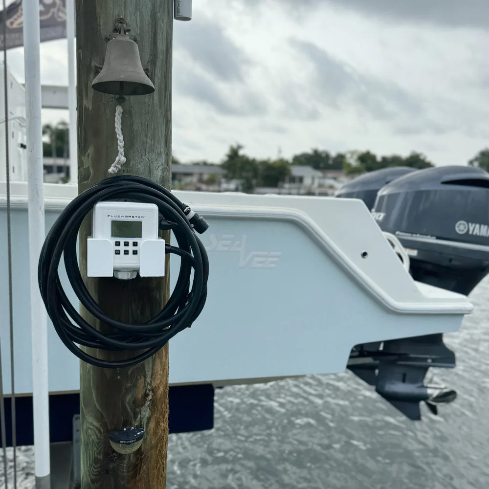 Flushmaster Outboard Flushing System - 4 Outlet w\/Four 12' Hose Kits [SM-FM4012]