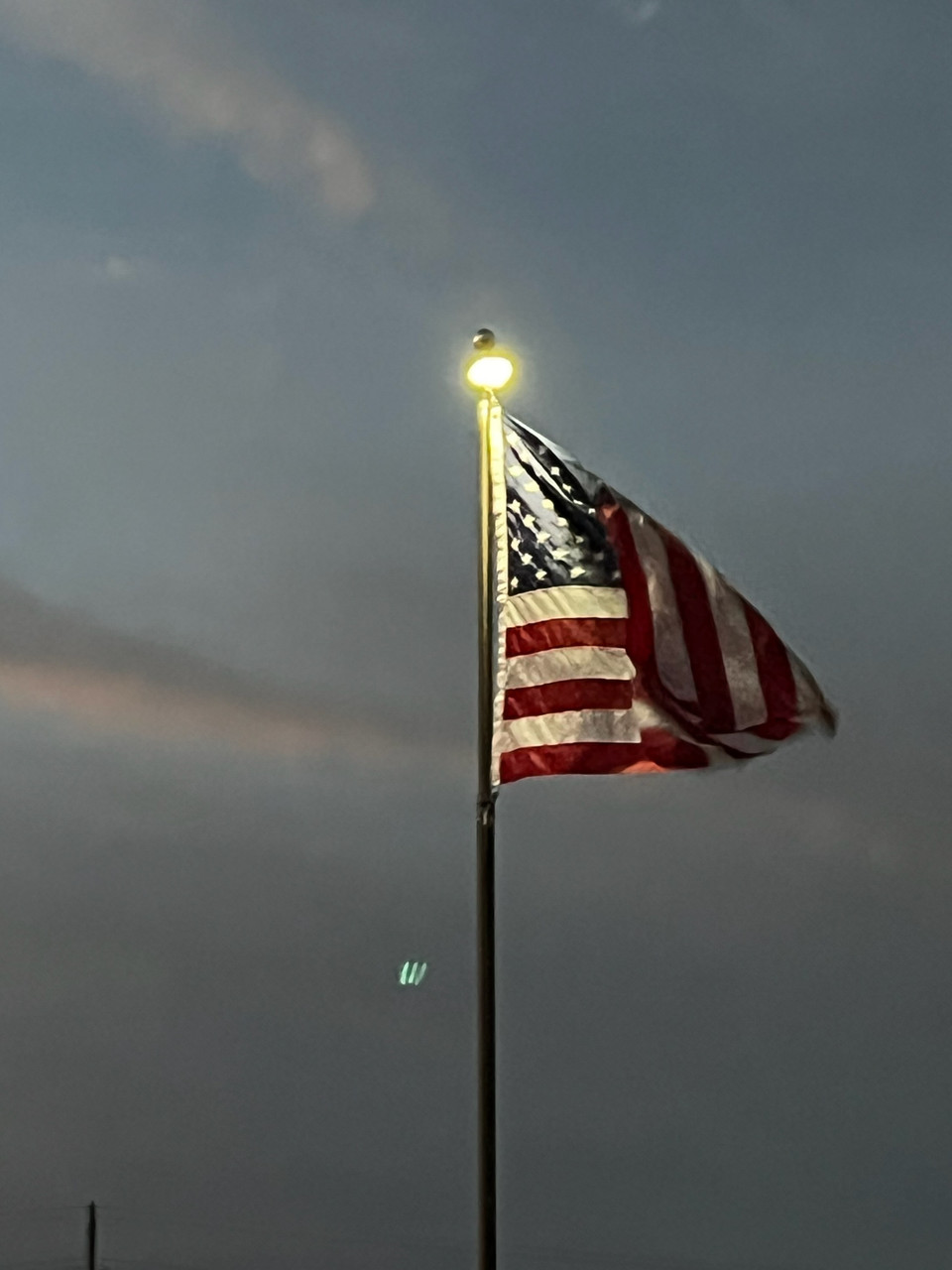 Uncommon usa deals flagpole light