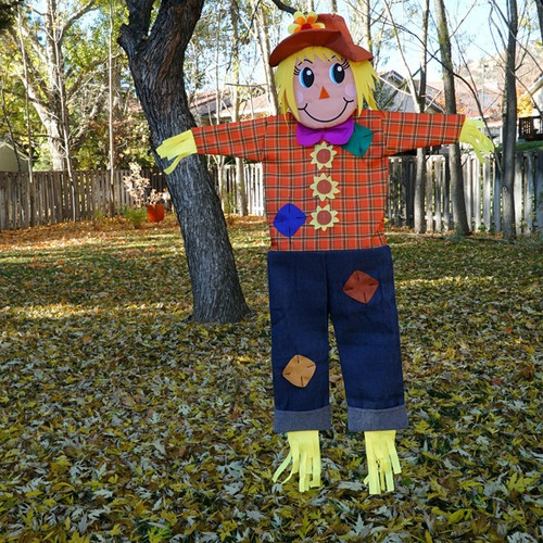 Autumn Scarecrow wind