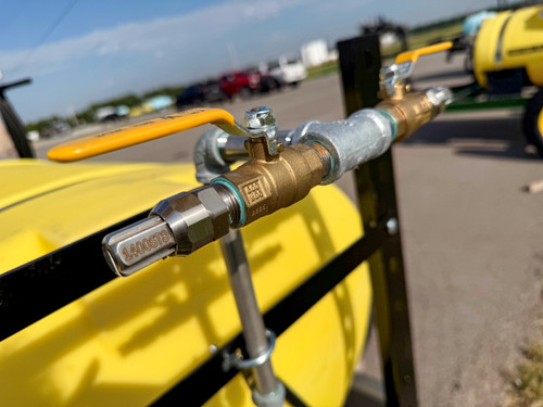 TS300E-BXT/M | Compact 300-Gallon Trailer Sprayer