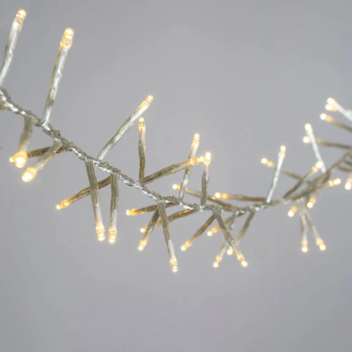 720 LED Warm White Cluster Lights with Clear Cable - 16m Indoor/Outdoor Holiday Decor 720 LED Warm White Cluster Lights with Clear Cable - 16m Indoor/Outdoor Holiday Decor