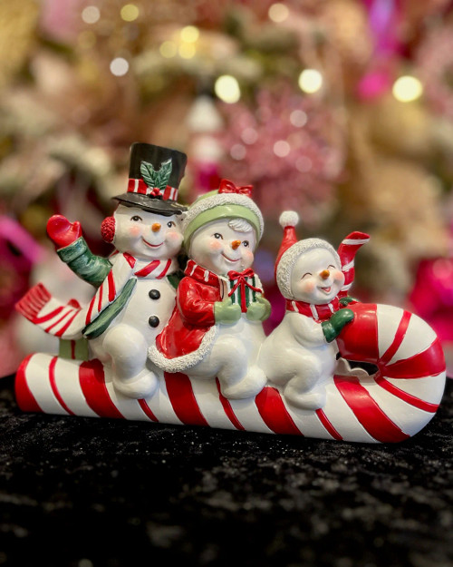 21cm Snowmen in Candy Cane Sleigh - Festive Christmas Decor 21cm Snowmen in Candy Cane Sleigh - Festive Christmas Decor