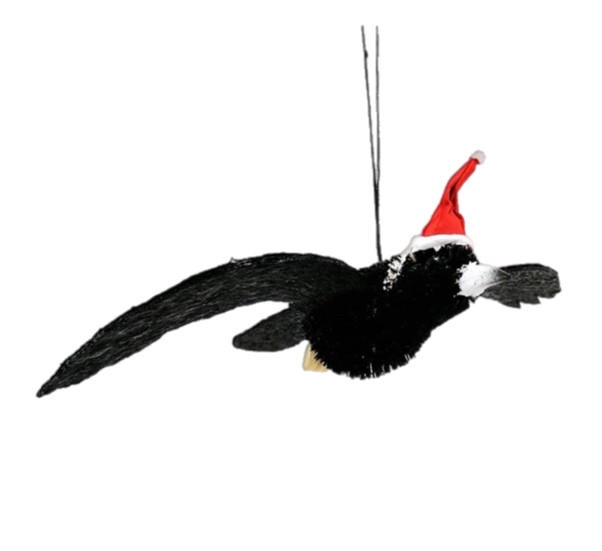 Magpie with Wings - Bristlebrush Christmas Ornament - 15cm img