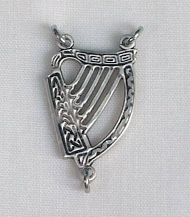 No. 8998 Irish Harp Sterling Silver Center 1"