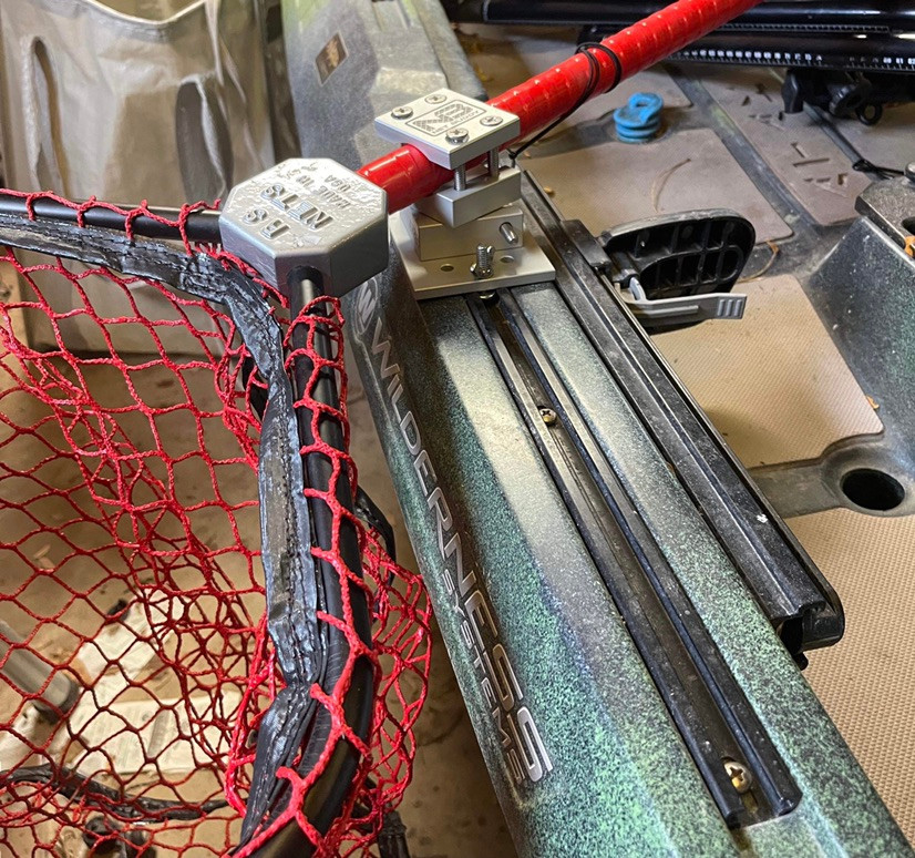 Musky Net Holder