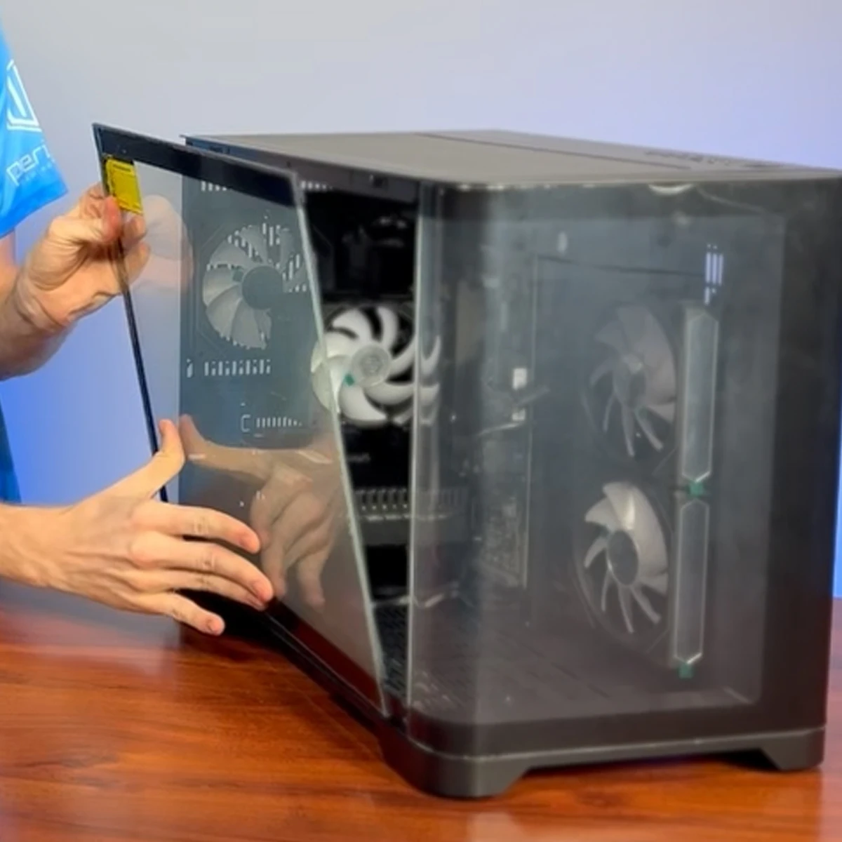 Periphio  Gaming PC Case
